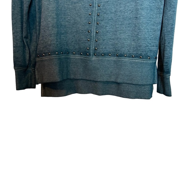 Rock & Republic Long Sleeve Studded Heather Green High Low Top Sz. M - Picture 2 of 10